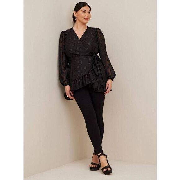 Torrid Size 1X Lurex Star Surplice Ruffle Hem Top Black Plus Size Blouse U - Picture 10 of 11